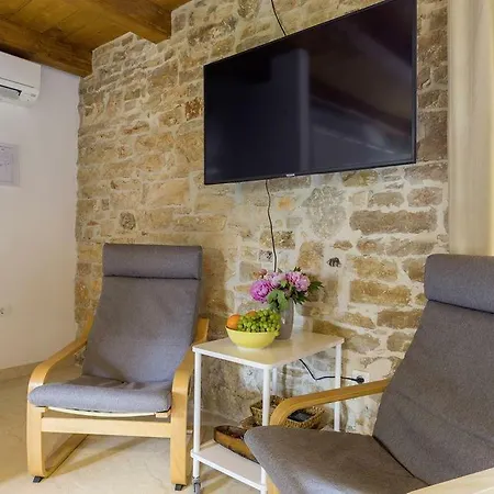House Kristina Tatil Evi *